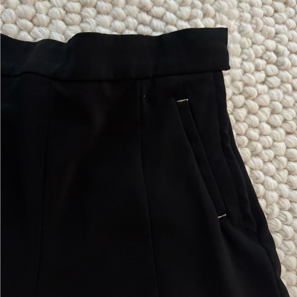 H&M Black High Waist Shorts Tailored Fit Dressy - Picture 2 of 4